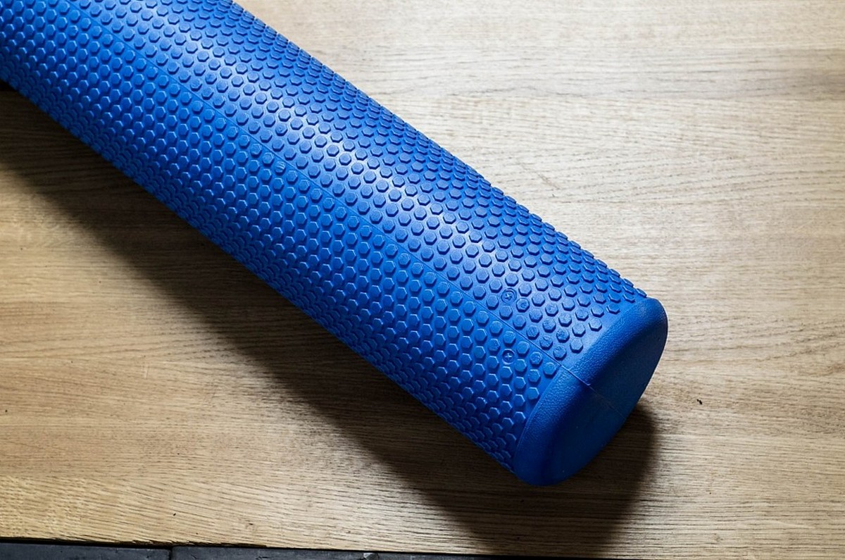 Роллер массажный YouSteel Eva Foam Roller, 90x15см, синий 1200_795